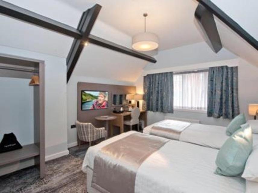 The Portland Hotel Wetherspoon Честерфилд Экстерьер фото