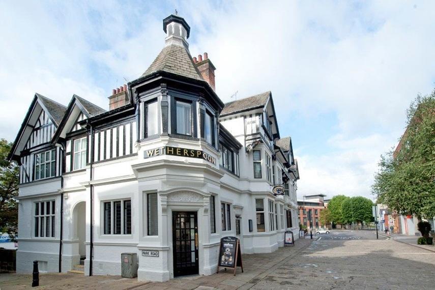 The Portland Hotel Wetherspoon Честерфилд Экстерьер фото